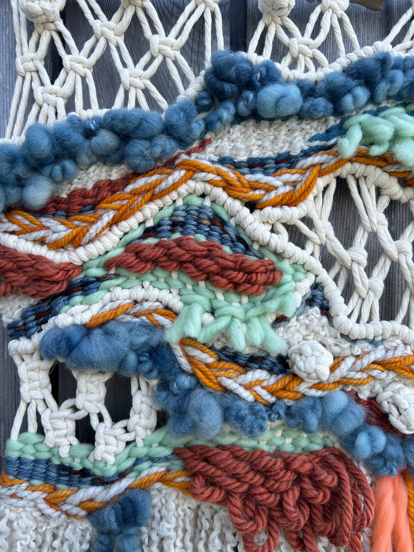 Costal Waves Macraweaving
