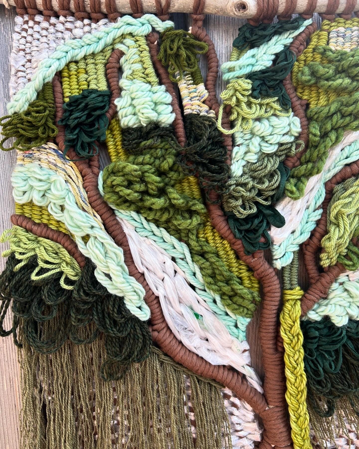 Tree Macraweaving
