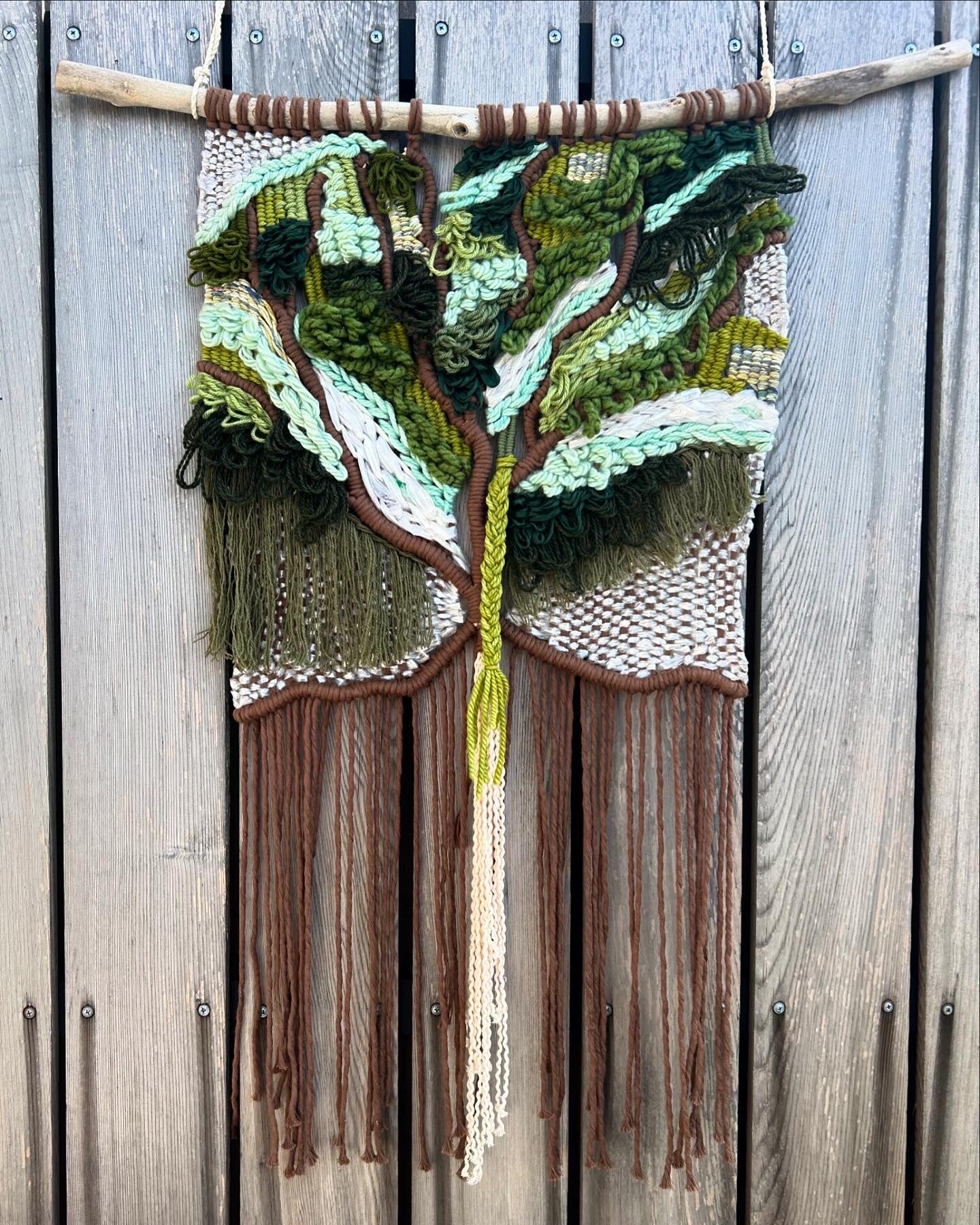 Tree Macraweaving